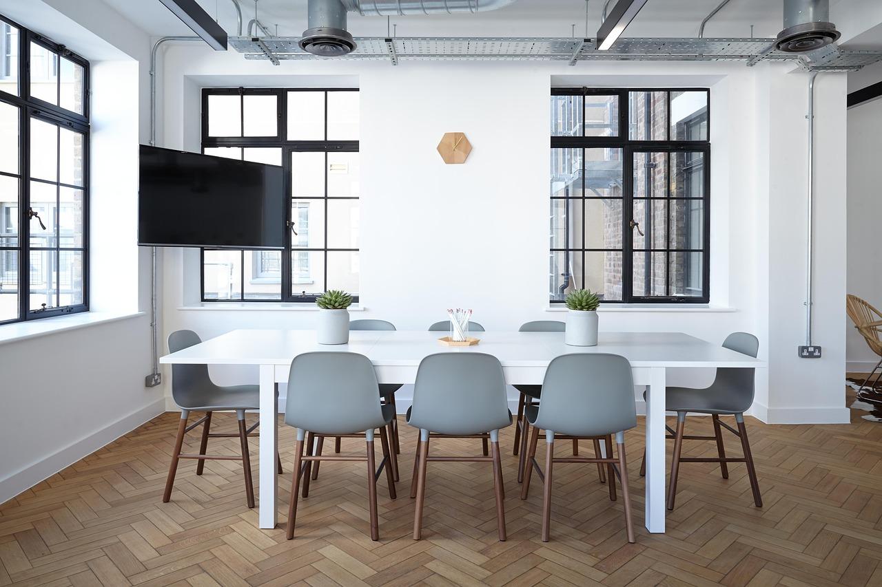 Exploring ​spacious Interiors ​for Family Comfort