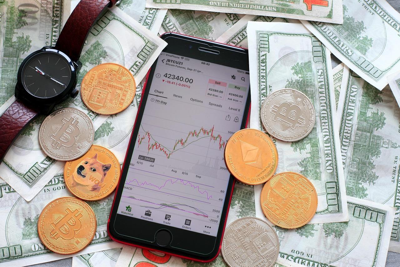 Understanding Market Trends and Cycles in Cryptocurrency