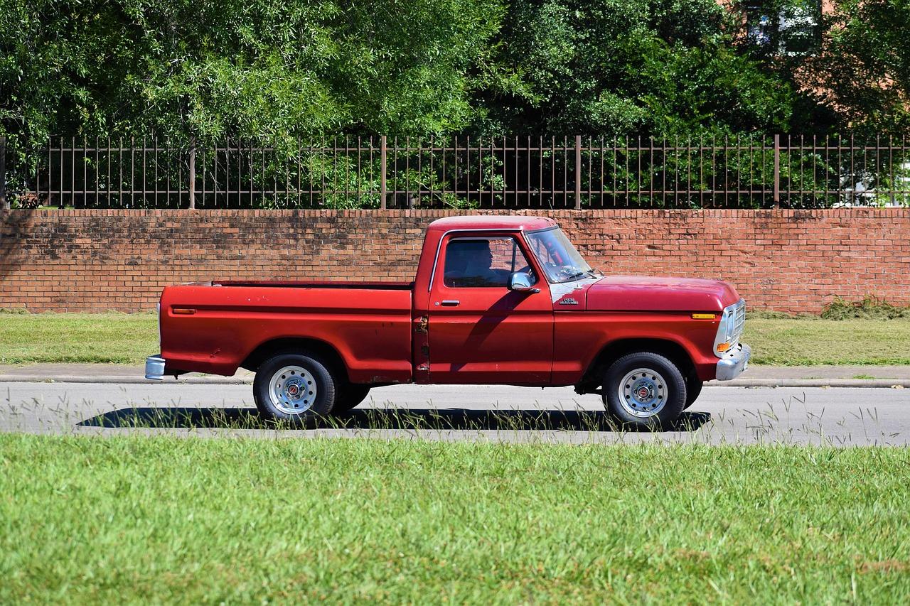 The Role of Vehicle Condition and Mileage in Valuation