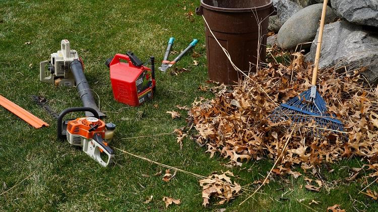 Budget-Friendly DIY solutions: Crafting Your Own Lawn Care Gear