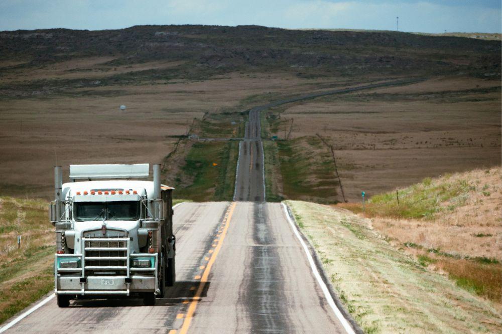 Understanding the⁤ Criteria for High-Risk Trucking‍ Companies